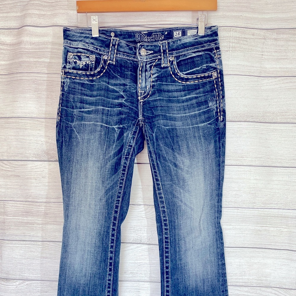 Size 28 Miss Me Bootcut Jeans- inseam 31”